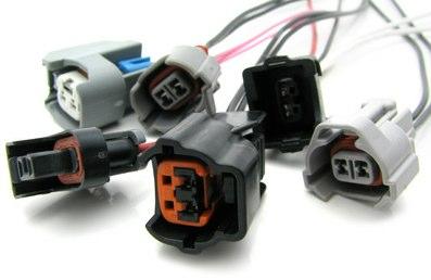 DeatschWerks USCAR to Denso (Sumitomo) PnP Adapter - Case of 50