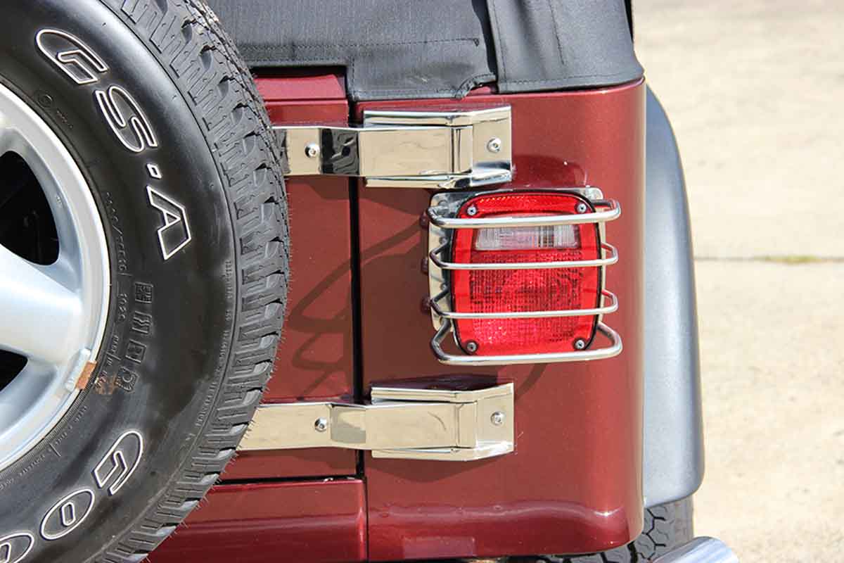 Kentrol 30497 Taillight Guards Pair for 1976-2006 Jeep CJ7 Wrangler YJ TJ LJ - Polished Silver