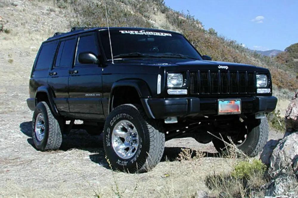 Tuff Country 43800 3.5in Lift Kit EZ-Ride No Shocks for 1987-2001 Jeep Cherokee 4WD