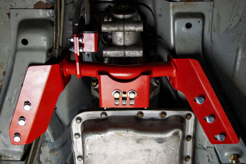 UMI Performance 2261-R Torque Arm Relocation Kit 4L60E Red for 1982-1992 F-Body