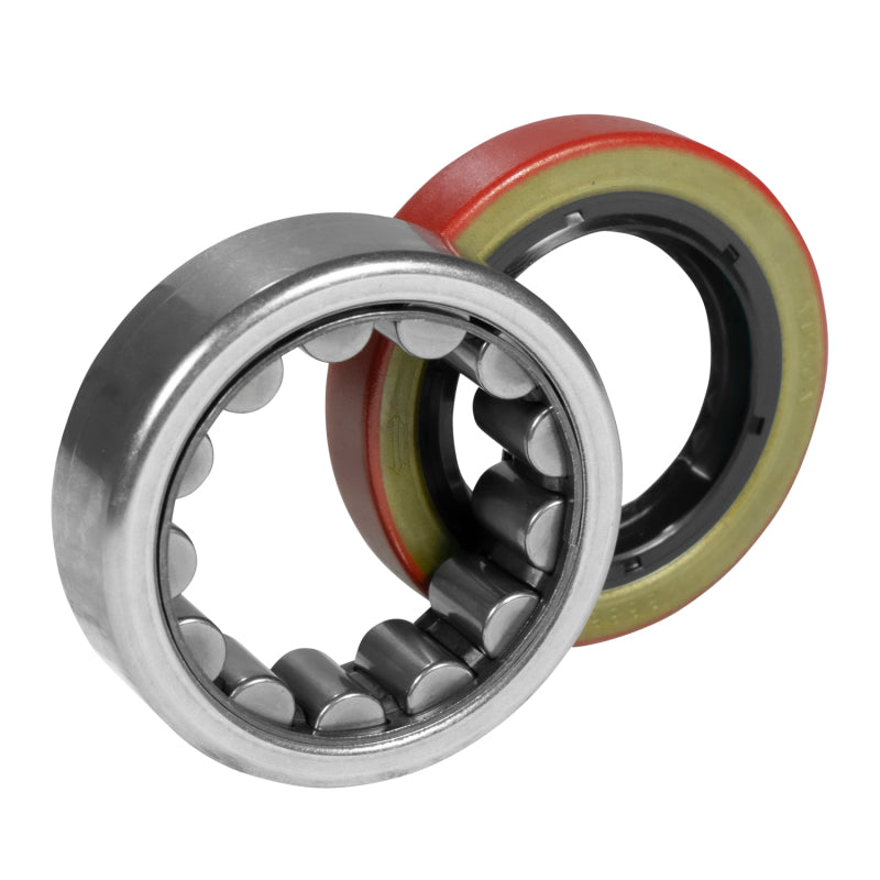 Yukon Gear & Axle AK 1559 R1559TV Axle Bearing and Seal Kit / Torrington brand / 2.530in OD / 1.620in ID