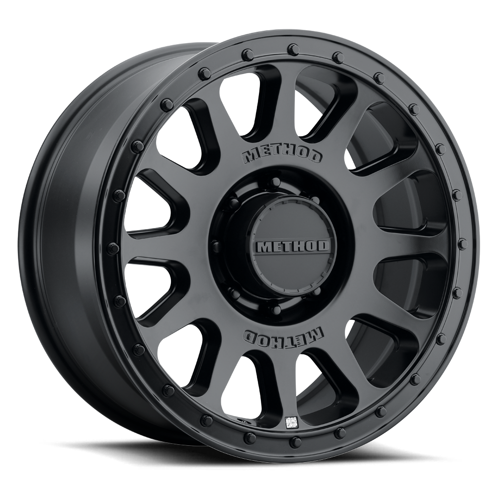 Method MR709 HD Bead Grip 18x 9in / ET12 / 8x6.5 BP / 121.3mm Bore - Black Wheel