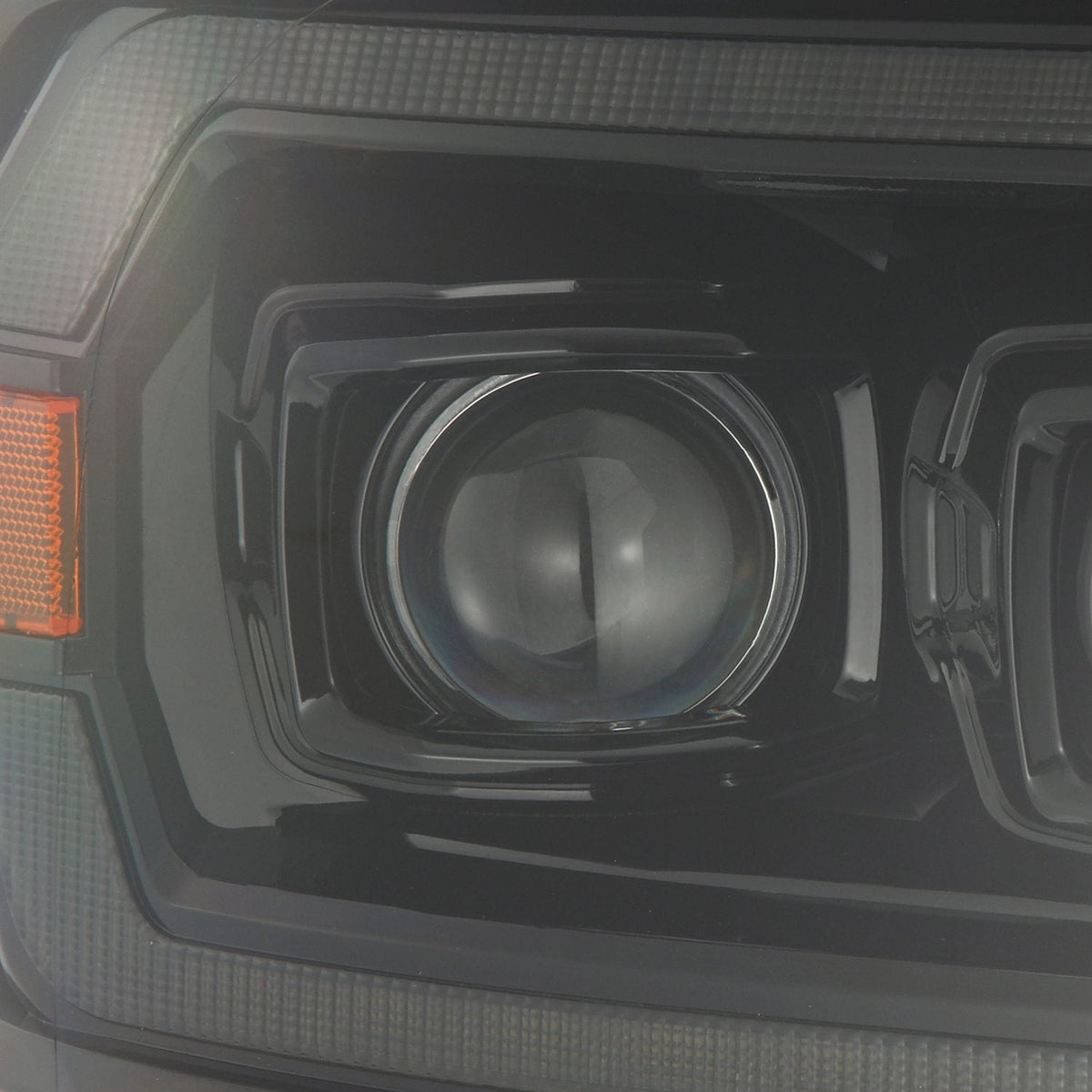 AlphaRex 880133 2004-2008 Ford F150 Alpha-Black LUXX Series Projector headlights