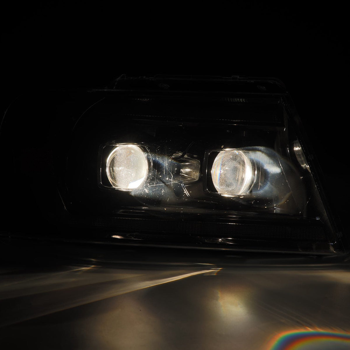 AlphaRex 880133 2004-2008 Ford F150 Alpha-Black LUXX Series Projector headlights