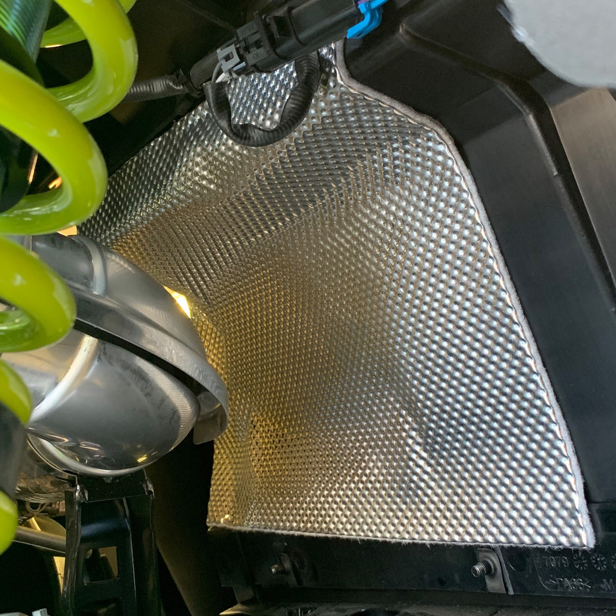 DEI Floor and Tunnel Shield II 21in x 4ft - 7.0 sq ft