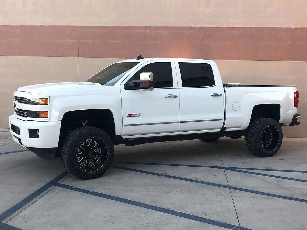 Tuff Country 13085 3.5in Lift Kit with Upper Control Arms No Shocks for 2011-2019 Chevrolet GMC HD