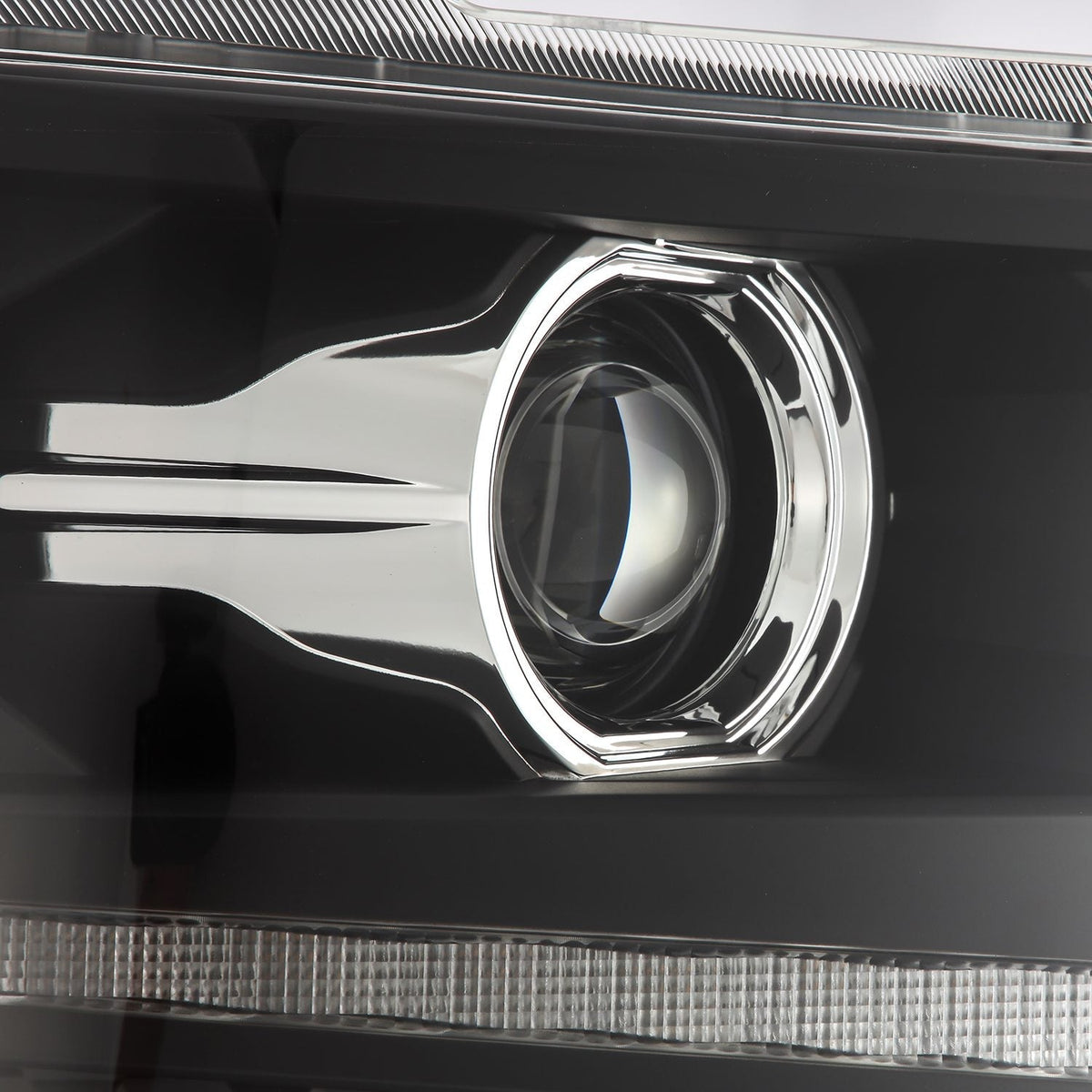 AlphaRex 880245 14-15 Chevrolet 1500 PRO-Series Projector Headlights Black with Sequential Signal & DRL