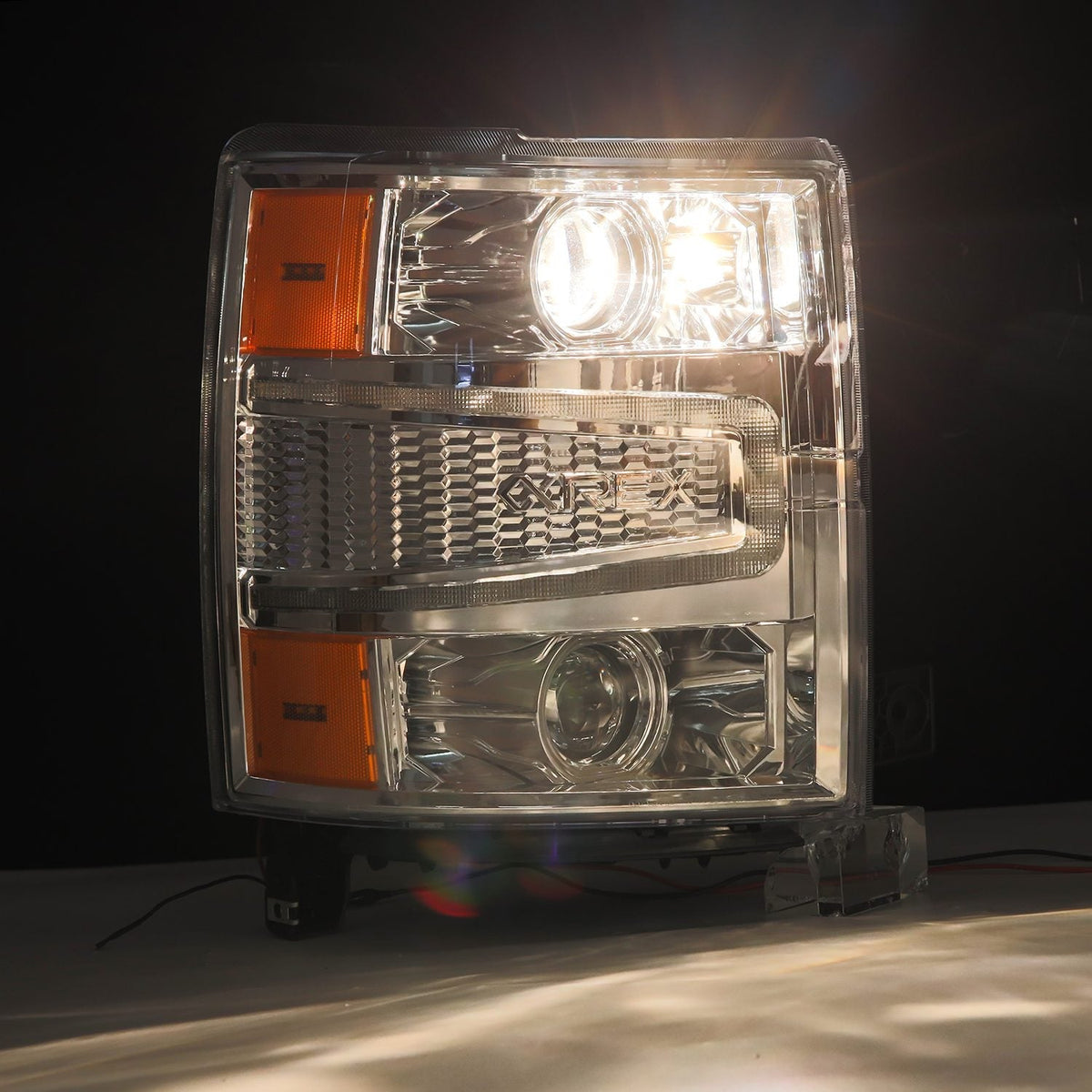 AlphaRex 880246 14-15 Chevrolet 1500 PRO-Series Projector Headlights Chrome with Sequential Signal & DRL
