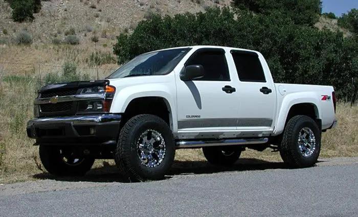 Tuff Country 14045KN 4in Lift with Knuckles SX8000 for 2004-2012 Chevrolet Colorado GMC Canyon 4WD