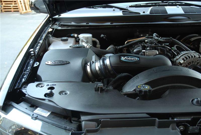 Volant 05-08 Chevrolet Trailblazer/GMC Envoy 5.3L V8 Pro5 Closed Box Air Intake System
