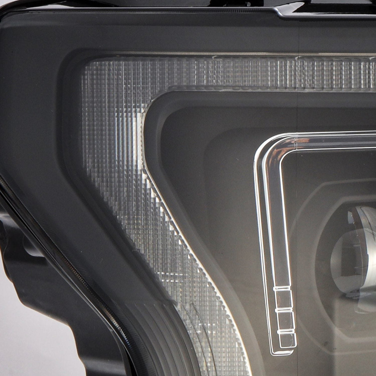 AlphaRex 880252 18-21 Ford F150 PRO-Series Projector Headlights - Black with DRL & Sequential Signal