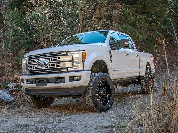 Tuff Country 24997KN 4in Lift Kit SX8000 for 2017-2022 F-250 / F-250 Super Duty (with gas Engine)