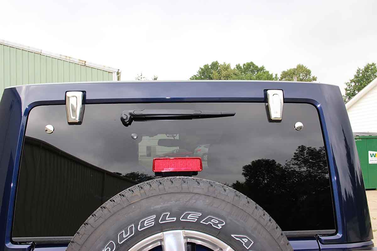 Kentrol 30018 Liftgate Hinge Overlays Pair for 2007-2018 Jeep Wrangler JK - Polished Silver