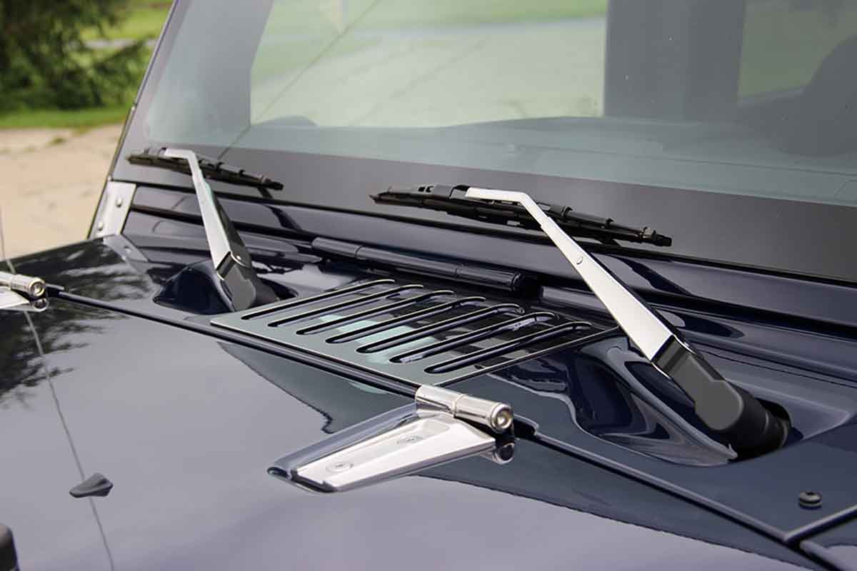 Kentrol 30572 Hood Hinge Pair for 2007-2018 Jeep Wrangler JK - Polished Silver
