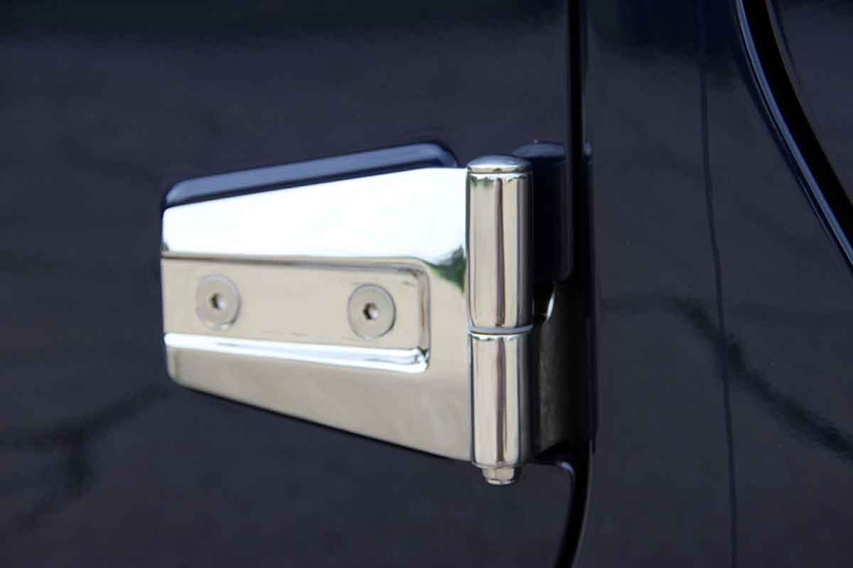 Kentrol 30576 Door Hinge Set 8 Piece for 2007-2018 Jeep Wrangler JKU 4-Door - Polished Silver