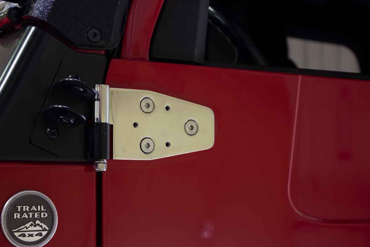 Kentrol 30719 Door Hinge Set 4 Piece for 2003-2006 Jeep Wrangler TJ LJ - Polished Silver