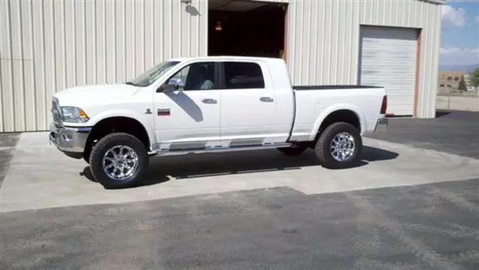Tuff Country 34022 4.5in Lift Kit No Shocks for 2009-2013 Dodge Ram 2500 4WD