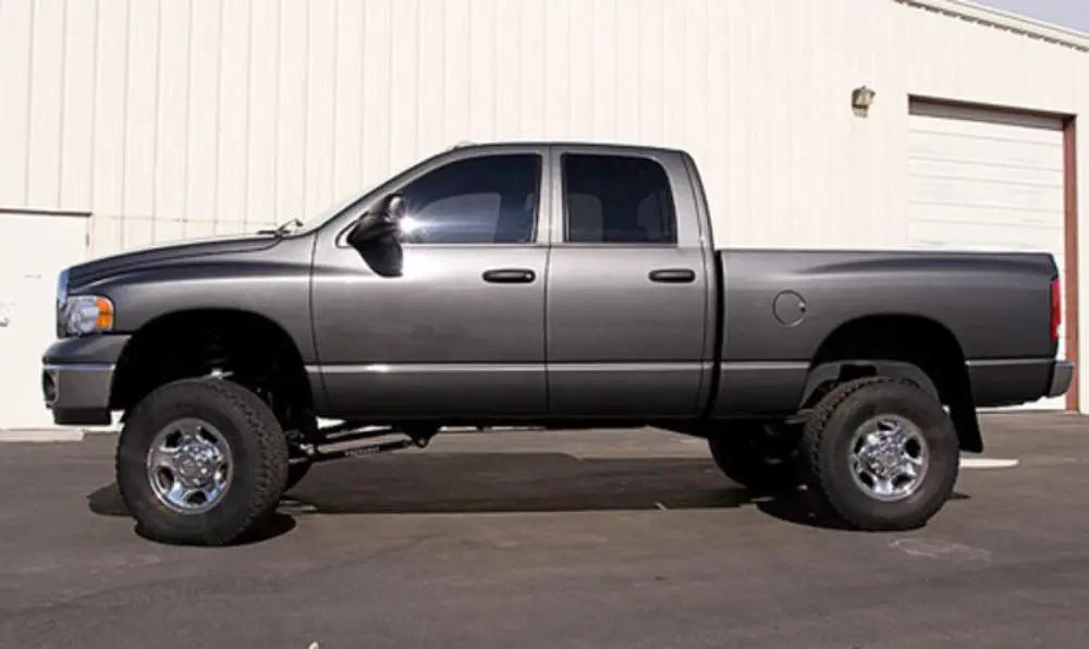 Tuff Country 34223KN 4.5in Arm Lift Kit with Coil Springs and SX8000 for 2009-2012 Dodge Ram 3500