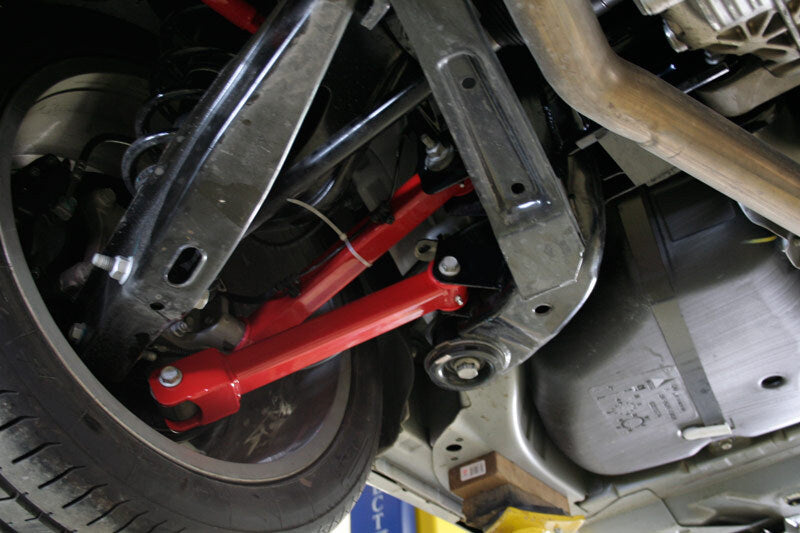 UMI Performance 251520-B Rear Trailing Arm and Toe Rod Black for 2008-2009 G8