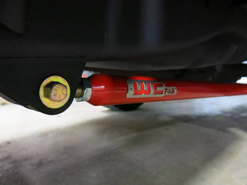 Wehrli Custom Fabrication WCF100854-RED RCLB/CCSB/ECSB 60in Traction Bar Kit WCFab Red for Ford / Dodge / Ram HD