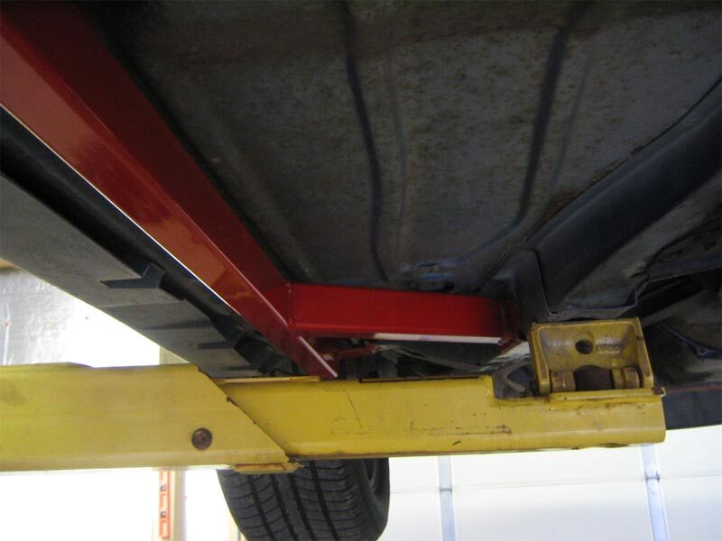 UMI Performance 2400-R Boxed Style Weld-In Subframe Connectors Red