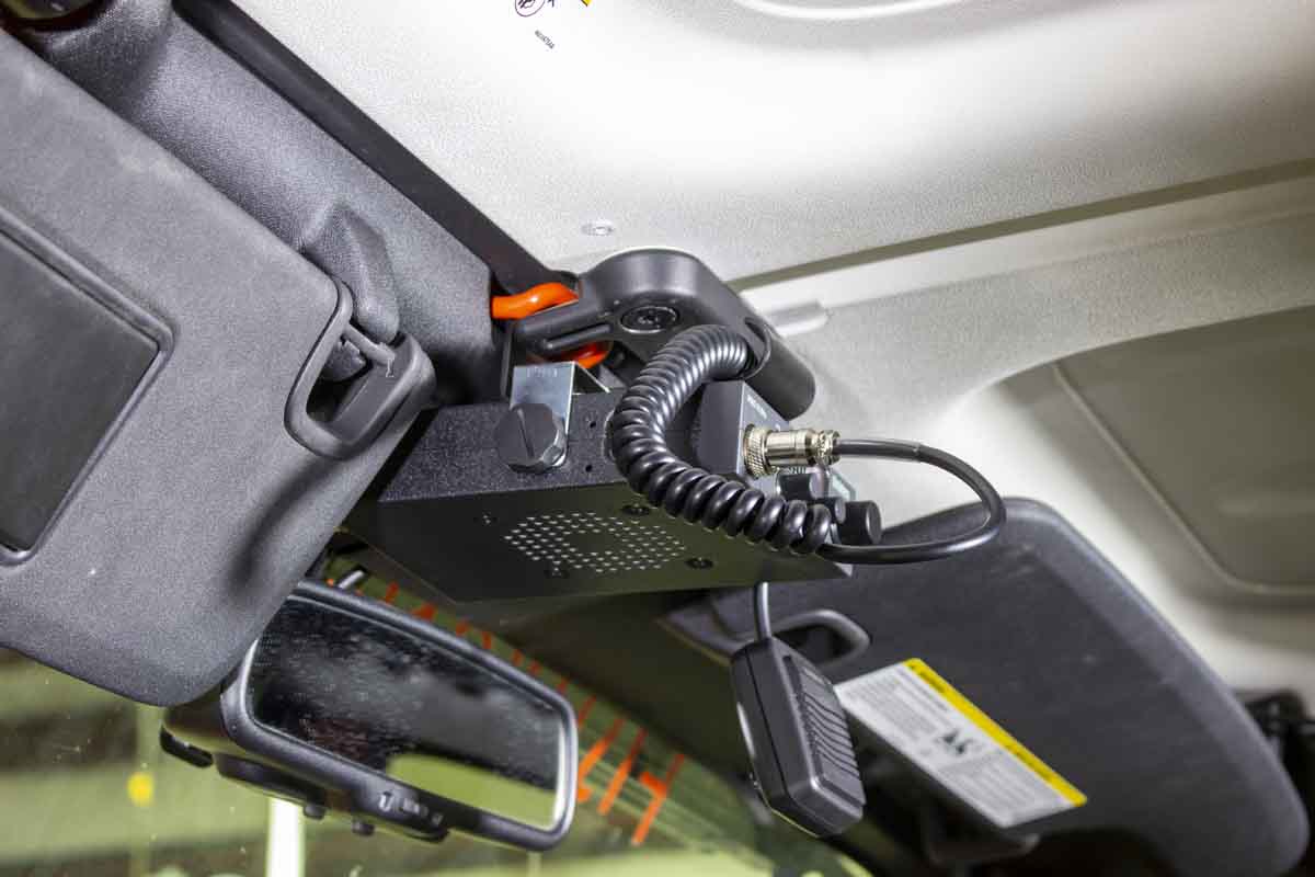 Kentrol 50721 CB Radio Mount for 2007-2018 Jeep Wrangler JK - Powdercoat Black