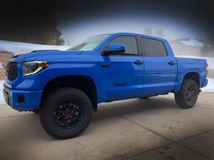 Tuff Country 52080 2.5in Lift Kit for 2014-2020 Toyota Tundra TRD Pro 4WD/2WD