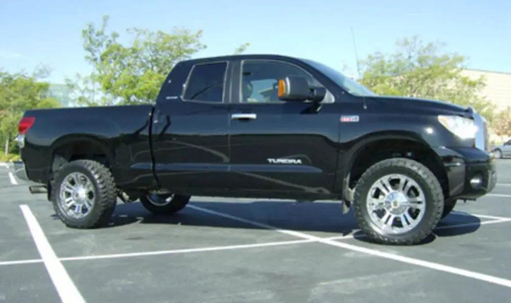 Tuff Country 53070KH 2.5in Lift Kit SX6000 for 2007-2022 Toyota Tundra 4WD/2WD (Excludes TRD Pro)