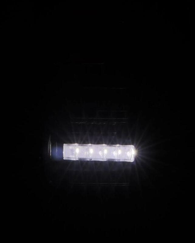 AlphaRex 658003 97-03 Ford F150 / 99-16 Ford F250/F350/F450/F550 LUXX-Series LED Tail Lights - Black/Red