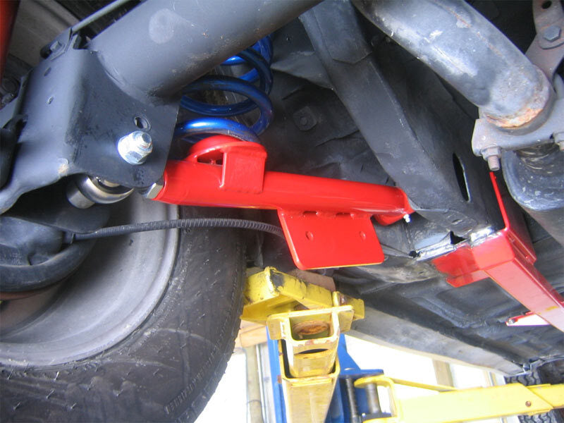 UMI Performance 101517-B Upper and Lower Rear Control Arms Kit Black