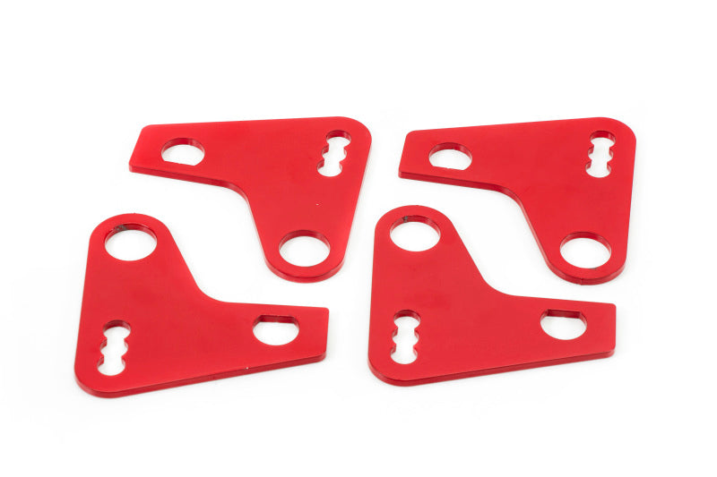 UMI Performance 2629-R Traction Bar Pivots (for 3/4in relocation) Red