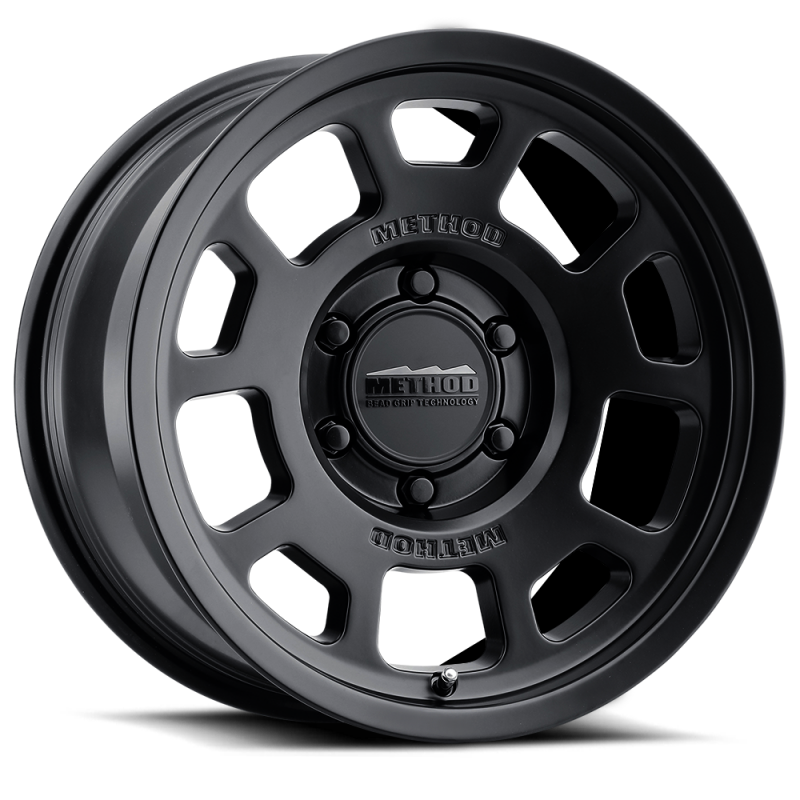 Method MR705 17x8.5 0mm Offset 5x5 71.5mm CB Matte Black Wheel