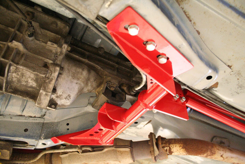 UMI Performance 2230-R Torque Arm Relocation Kit TH350 Red for 1982-1992 F-Body