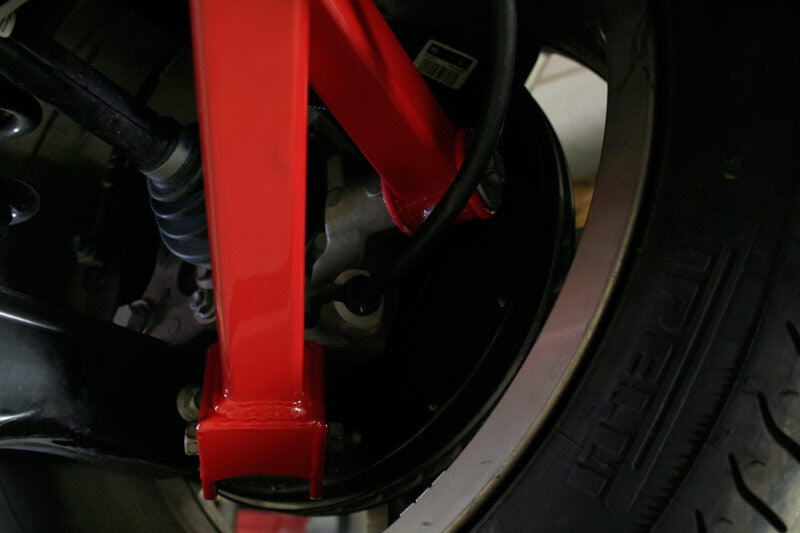 UMI Performance 2515-R Trailing Arms Red for 2008-2009 Pontiac G8
