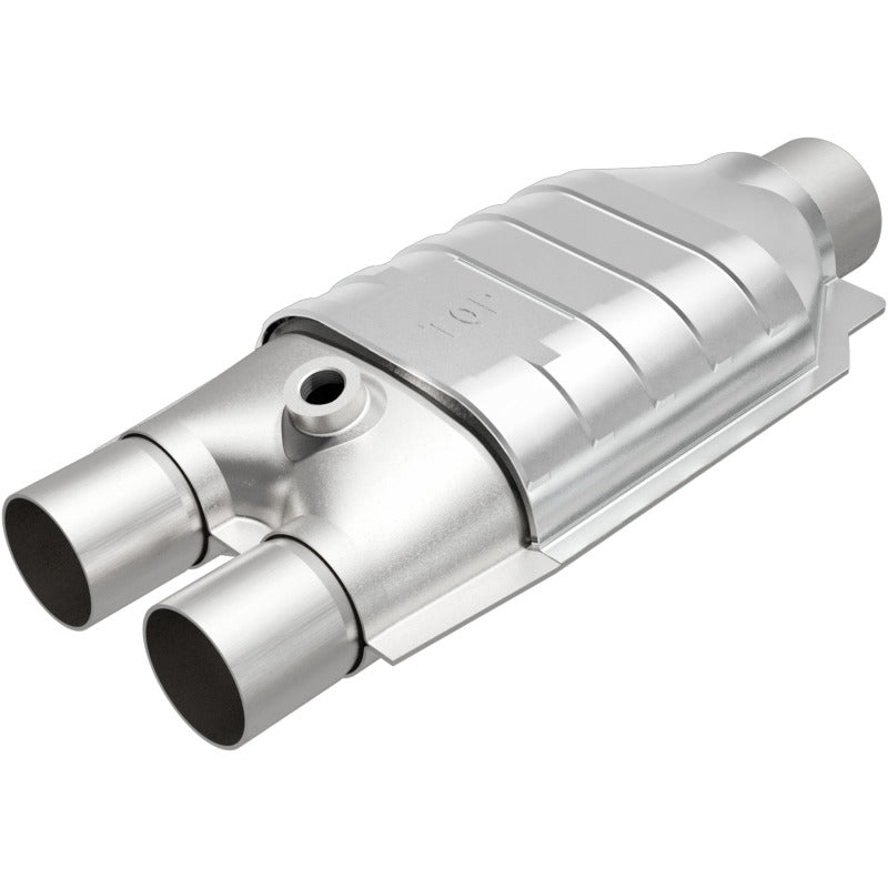 MagnaFlow 4451337 2.5in./2in. S/D CAOBDII Universal Converter - #4451337