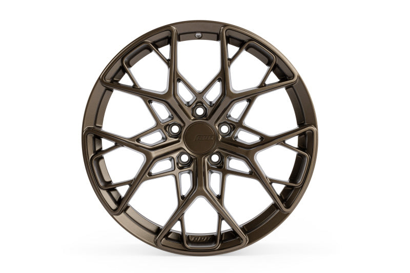 APR A02 Flow Formed 19x8.5 / 5x112 / ET45 / 66.5mm Bore / Bronze Wheel