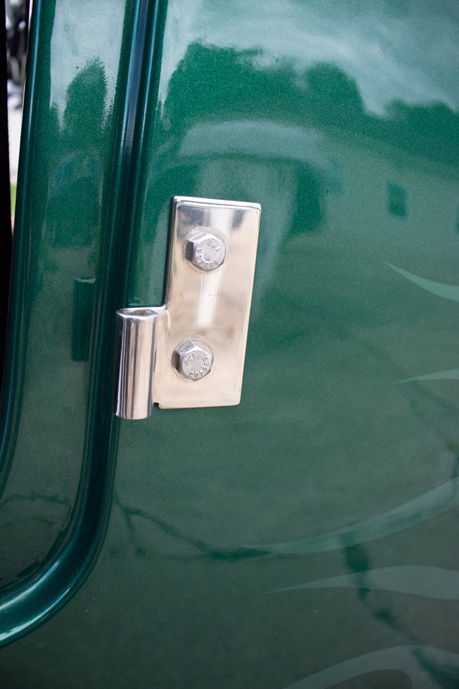 Kentrol 50407 Lower Door Hinge Pair for 1976-2006 Jeep CJ Wrangler YJ TJ LJ - Powdercoat Black