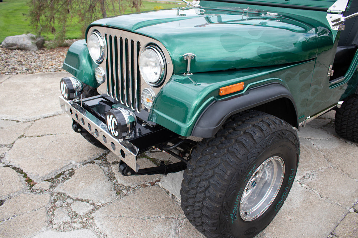 Kentrol 30401 Hood Catch Pair for 1955-1995 Jeep CJ Wrangler YJ - Polished Silver