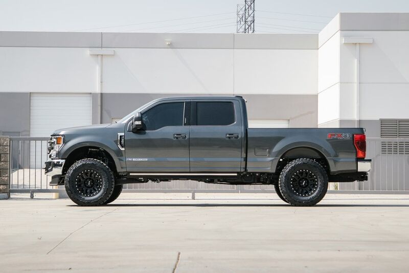 Cognito Motorsports 220-P1135 3-Inch Performance Lift Kit with Fox PS 2.0 IFP Shocks for 2020-2025 Ford F-250 / F-350 Super Duty 4WD