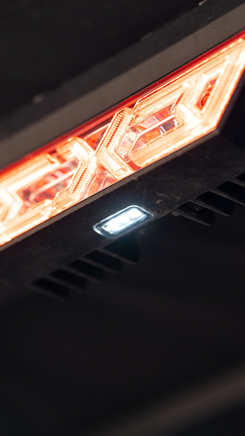 AlphaRex 940020 Arrow-X Universal Multi-Functional Off-Road LED Chase Light - Black