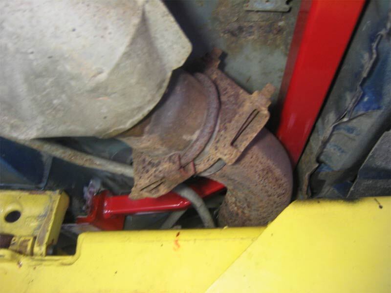 UMI Performance 2400-R Boxed Style Weld-In Subframe Connectors Red