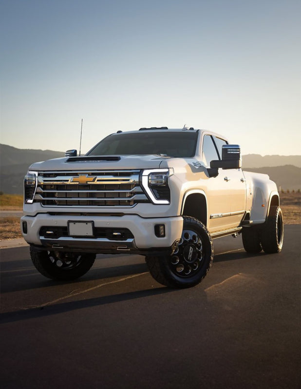 Cognito Motorsports 510-P0931 3-Inch Elite Leveling Kit with King 2.5 Reservoir Shocks for 2020-2025 Chevrolet Silverado / GMC Sierra 2500 HD / 3500 HD