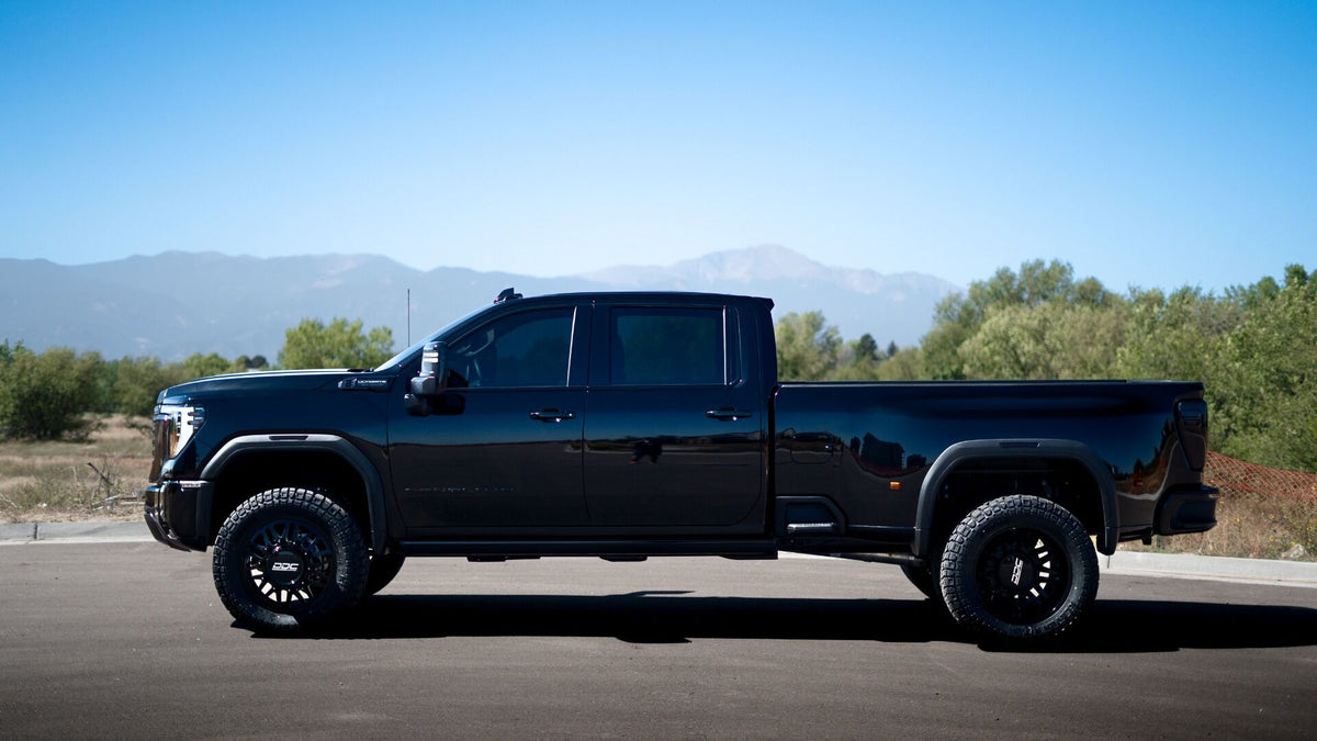 Cognito Motorsports 510-P1179 4-Inch Elite Lift Kit with King 2.5 Reservoir Shocks for 2020-2025 Chevrolet Silverado / GMC Sierra 2500 HD / 3500 HD