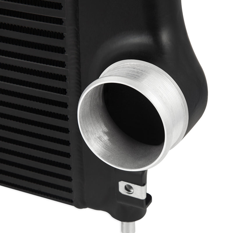 Mishimoto 17-19 GM 6.6L L5P Duramax Intercooler - Black - #MMINT-DMAX-17BK