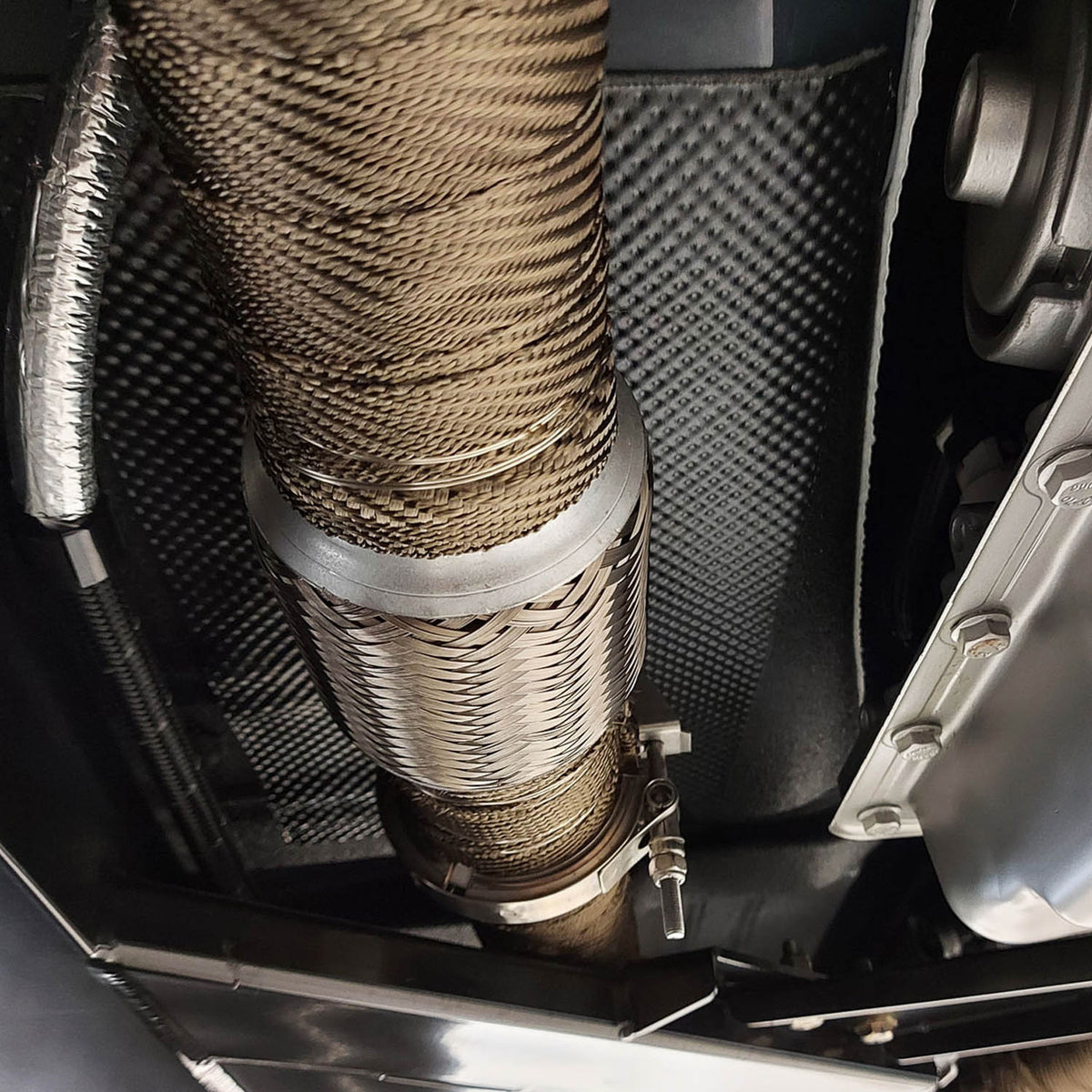 DEI Exhaust Wrap 4in x 100ft - Titanium
