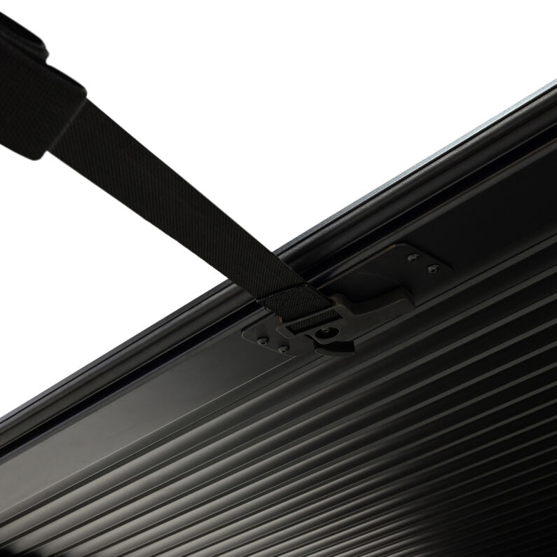 Westin 19-63995 Retractable Tonneau for 2020-2026 Silverado/Sierra 2500/3500 Black