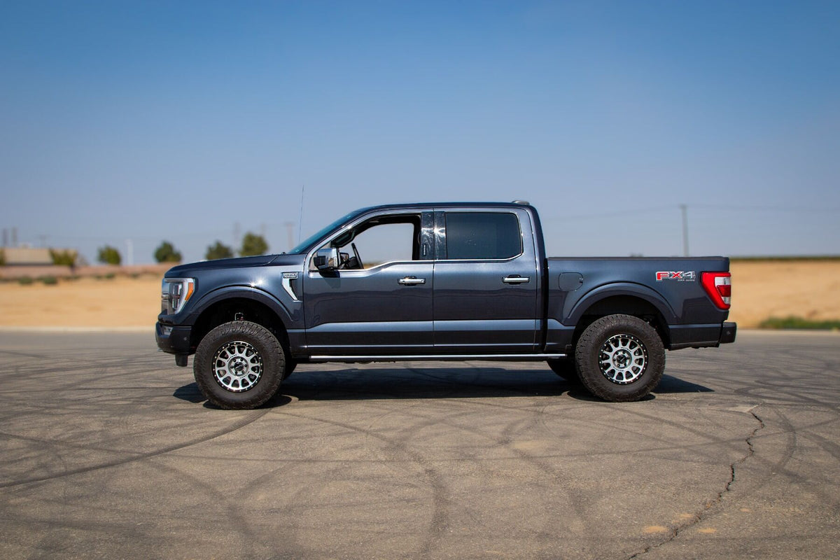 Cognito Motorsports 220-P1141 2.5-Inch Elite Leveling Kit with Elka 2.5 Reservoir Shocks for 2021-2025 Ford F-150 4WD