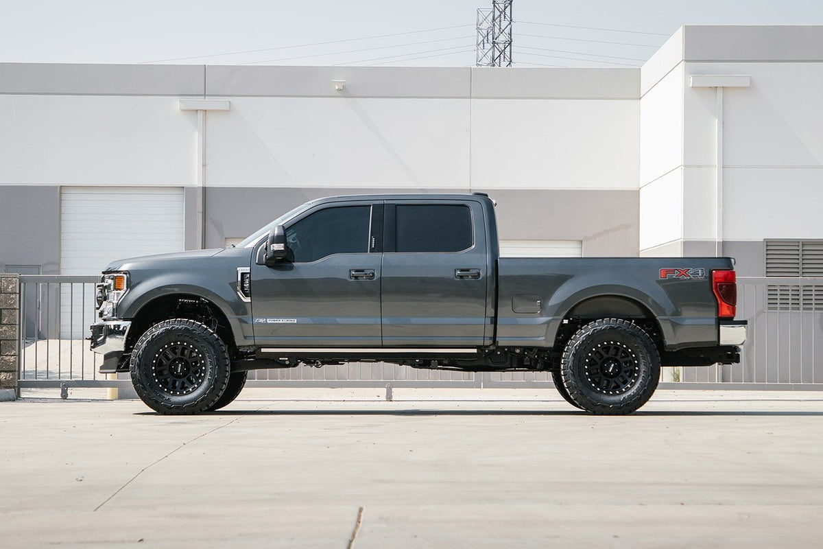 Cognito Motorsports 220-P0950 3-Inch Elite Lift Kit with Fox FSRR 2.5 Shocks for 2020-2024 Ford F-250 / F-350 Super Duty 4WD