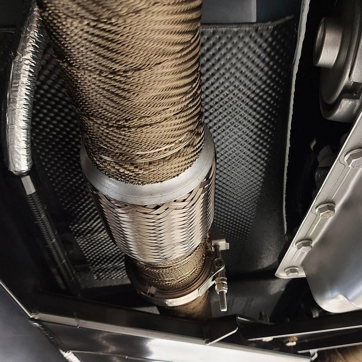 DEI Exhaust Wrap 1in x 50ft - Titanium